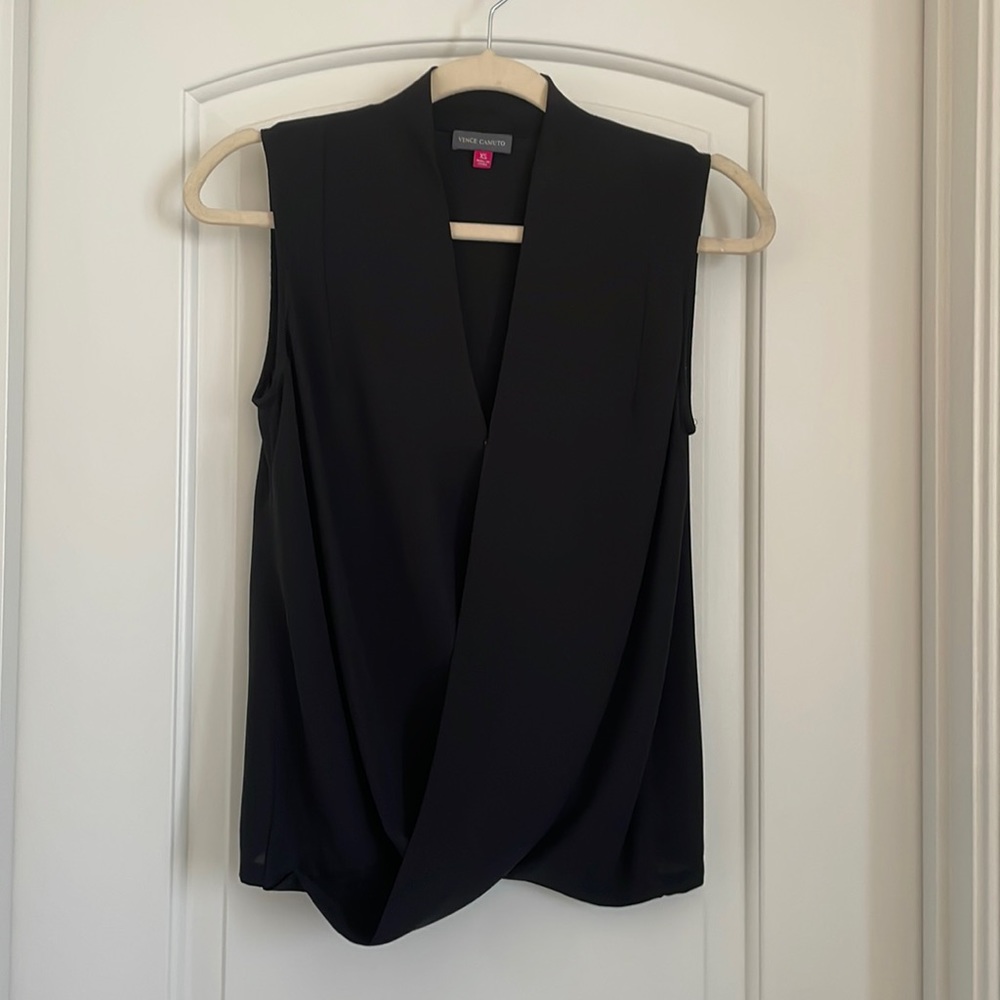 Sleeveless blouse size XS